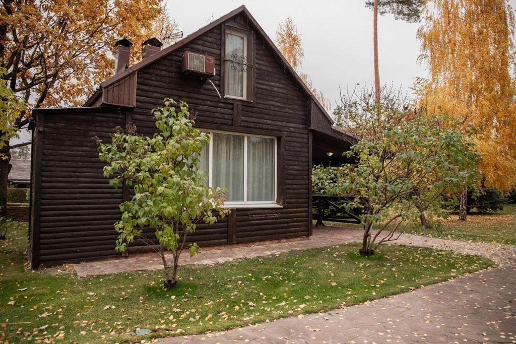 Veselyj Zajets Hotel Pirnove Exterior photo